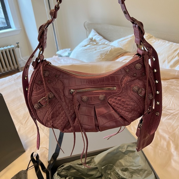 WOMEN'S LE CAGOLE METALLIC PINK SHOULDER BAG CROCODILE EMBOSSED WITH RHINESTONES - Picture 8 of 15